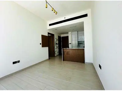 Cozy Living|Equipped Kitchen|Prime Location