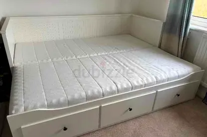 Ikea hamnes day bed with 2 mattress and 3 store Drawer
