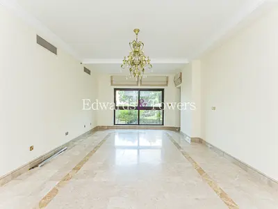 Garden Apartment | Spacious | Direct Pool Access