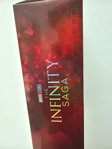 Marvel Studios: The Infinity Saga (Box Set) - Figure