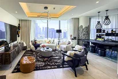 Exclusive | Rare to Market | Immaculate