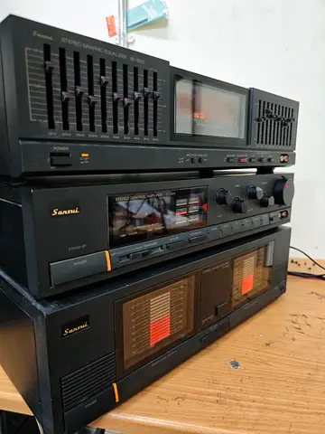 Sansui Pre power and Equaliser