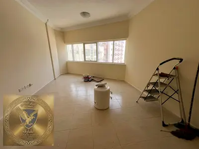 شقة غرفة وصالة بالمصلى وتصديق على المالك معحمامين موقع استراتيجي قريب من الأسواق الخدمات
