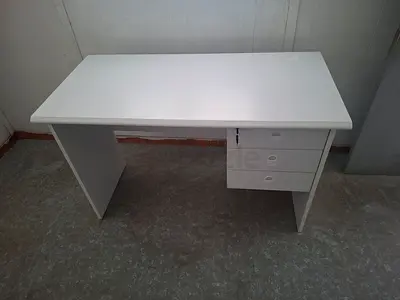 White Wooden Office Desk with 3 Lockable Drawers