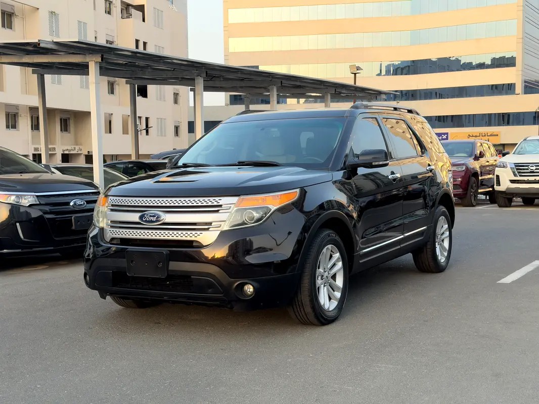 Ford Explorer 2014 — photo 1 of 16