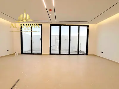 Modern Design 5 Master Bedrooms Villa