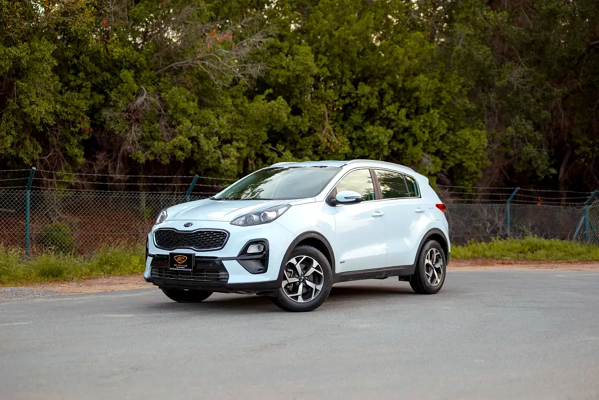 Kia Sportage 2020 — photo 1 of 18