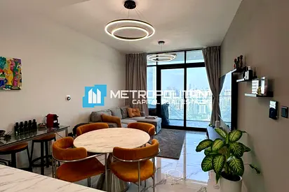 Canal View | High Floor 1 Bedroom | Renovated