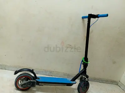 سكوتر قابل للتفاوض اقرأ الوصف