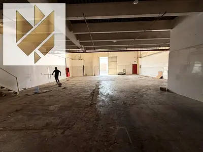 Warehouse for Rent in Al Sajaa, Sharjah Strategic Main Road Location Warehouse Size: 5,500 Sq. Ft. Well-Designed Office Spaces Included