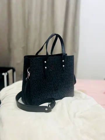 United Colors of Benetton black tote bag with detachable strap