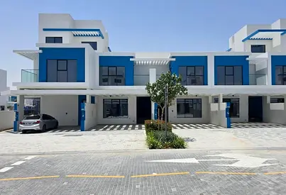 5 BEDROOM + MAIDS ROOM | BEST DEAL | TOWNHOUSE