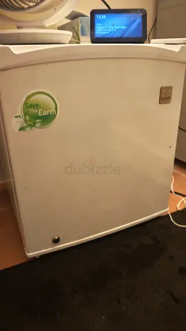 Small white mini freezer / compact freezer in good working condition