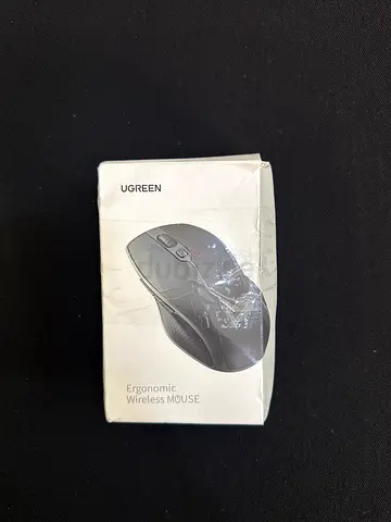 UGREEN Ergonomic Wireless Mouse - Brand New in Box