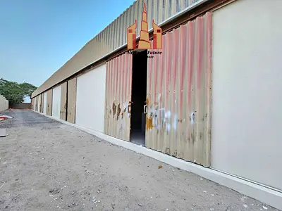 7 Warehouse 18 labour camp 18 washroom 2 kitchan rent 700k