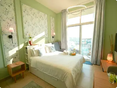 Ready to Move In | Modern Studio | Spacious Unit