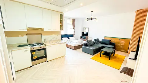 Renovated Studio| Courtyard Residences 2| Uptown Mirdiff