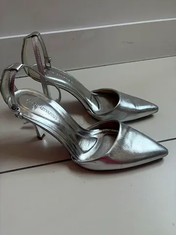 Stradivarius Heels Silver