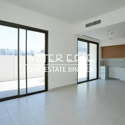Modern 3BR Townhouse | Family-Friendly Community