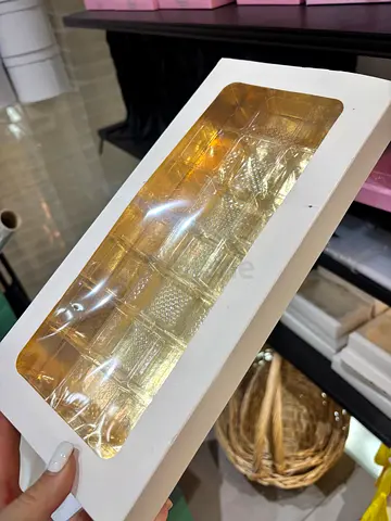 packaging gift boxes
