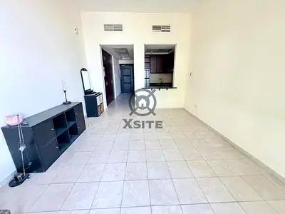 Affordable Studio | Well-Lit | Courtyard View