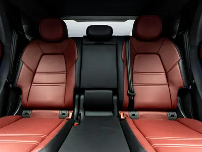 2025 Porsche CAYENNE — миниатюра 19