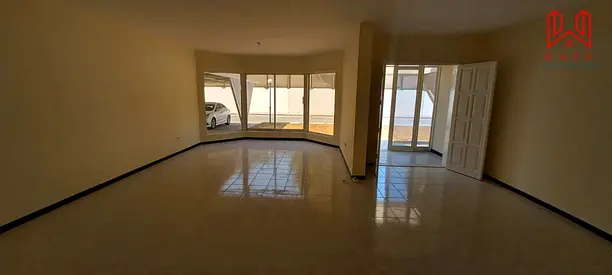 Elegant 4-BR Villa |Spacious Living|Prime Location