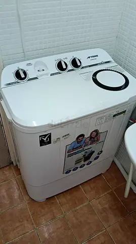 New semi automatic washing machine only 2 month used very good condition with all accessories