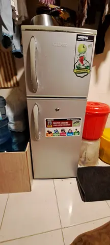 Geepas Double Door Refrigerator Silver