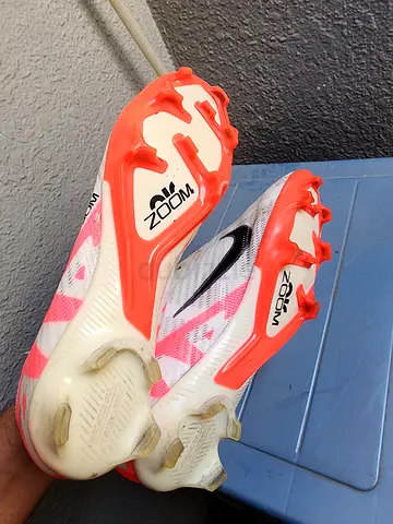 للبيع حذاء نايكي ميركوريال سوبر فلاي 9 مقاس 43/ For sale: Nike Mercurial Superfly 9 shoes, size 43