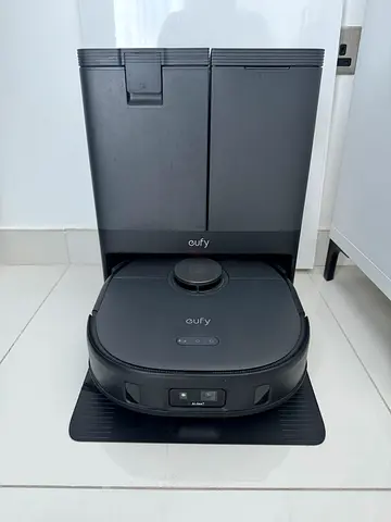 Eufy RoboVac Robot Vacuum with Auto-Empty Dock - Good Condition