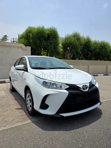 Full service history Toyota Yaris 1.5 GCC accidents free