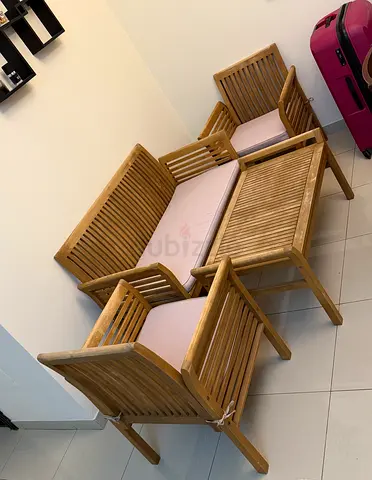 Lazy Saturday 4-Seater Outdoor Lounge Set with Table