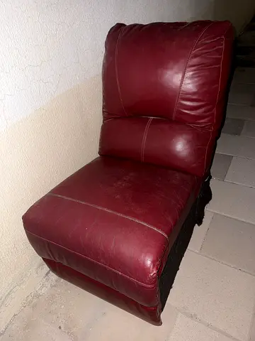 Comfortable Red Leather Recliner Sofa Chair