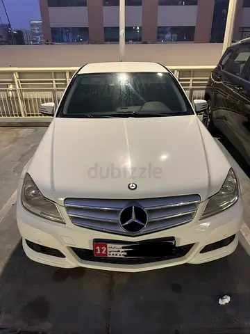 Mercedes-Benz C200 | GCC Specs | 2012 | Well Maintained