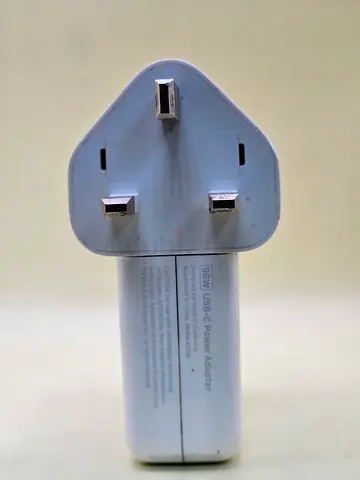 Apple 96W USB-C Power Adapter
