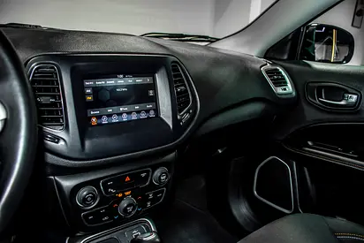 2020 JEEP COMPASS — миниатюра 11