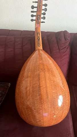 عود فاخر