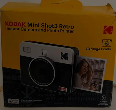 Kodak Mini Shot 3 Retro Instant Camera  Photo Printer (13MP) - Boxed