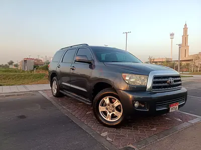 Toyota Sequoia GXR 2015 GCC Specs - Excellent Condition