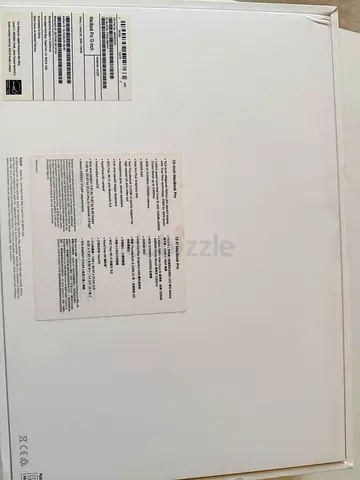 Apple MacBook Pro 13 (boxed) - opened white box