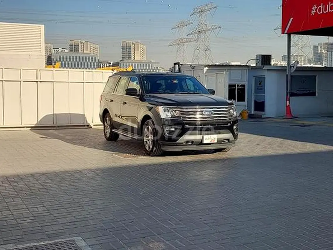 Ford Expedition 2021 — photo 1 of 20