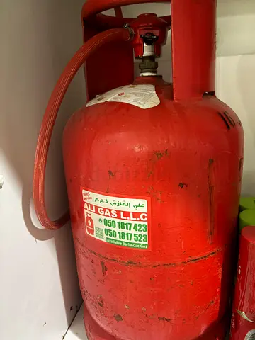 Used LPG Gas Cylinder with Hose with regulator - 12kg (Good Working Condition)