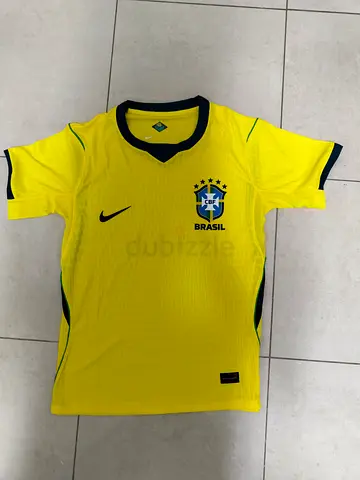 Brazil National Team Yellow Nike Football Jersey - Medium High quality replica