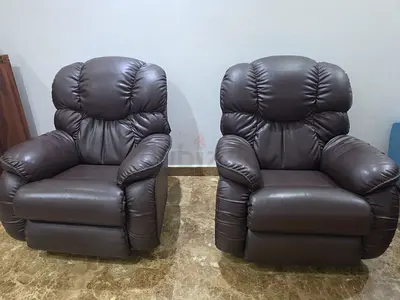 Original Lazyboy - Brown leather recliner armchair - comfortable seater