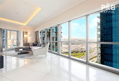 Luxury Apartment | City View | 12 Cheques