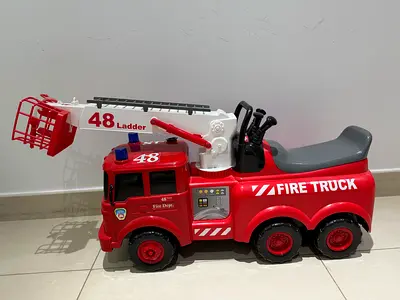 Playgo Junior Fire Fighter Ride - On