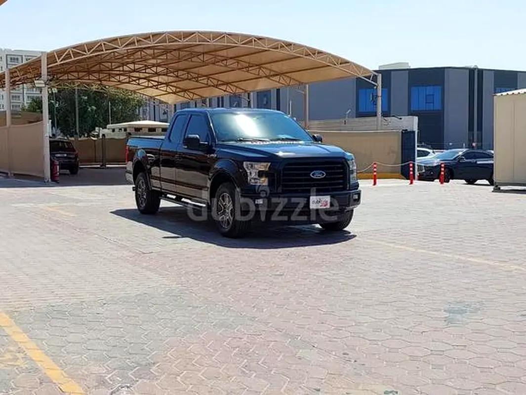 Ford F-150 2015 — photo 1 of 14