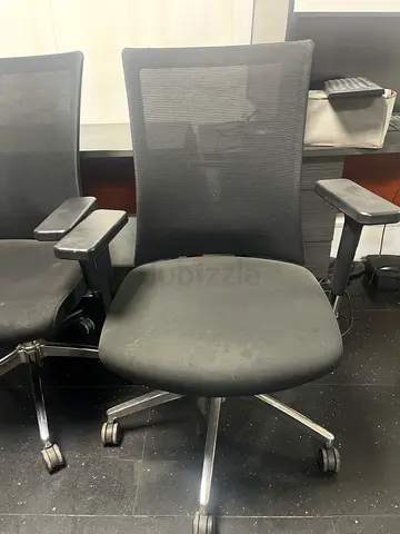 Ergonomic Mesh Swivel Office Chair