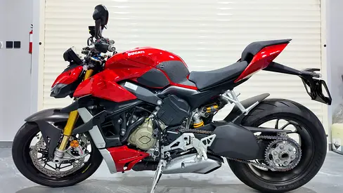 Ducati street fighter